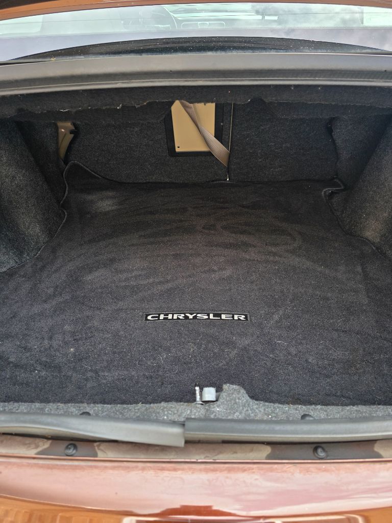 2012 Chrysler 200 Touring - Photo 24