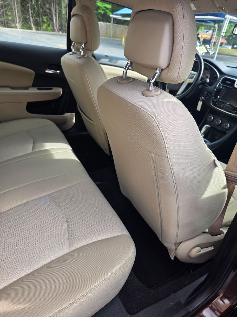 2012 Chrysler 200 Touring - Photo 20