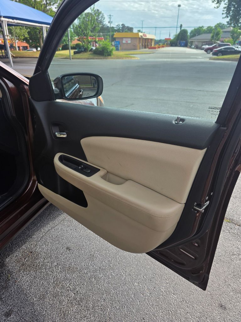 2012 Chrysler 200 Touring - Photo 15